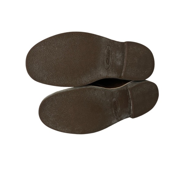 CLARKS Bushacre 3 Chukka Boot in Beeswax Brown Leather Desert Boot Mens - Picture 5 of 7